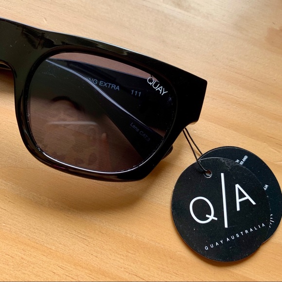 Quay Australia Something Extra Sunglasses in Black - Picture 4 of 8
